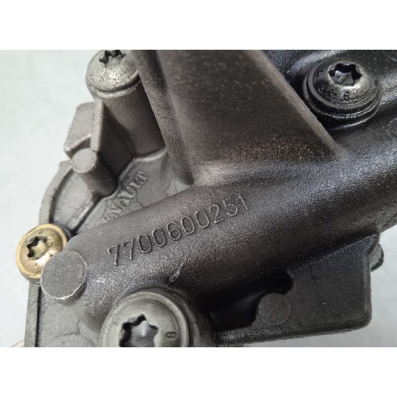 Recambio de bomba aceite para mitsubishi space star (dg0) 1900 di-d avance referencia OEM IAM 7700600252 7700600251 