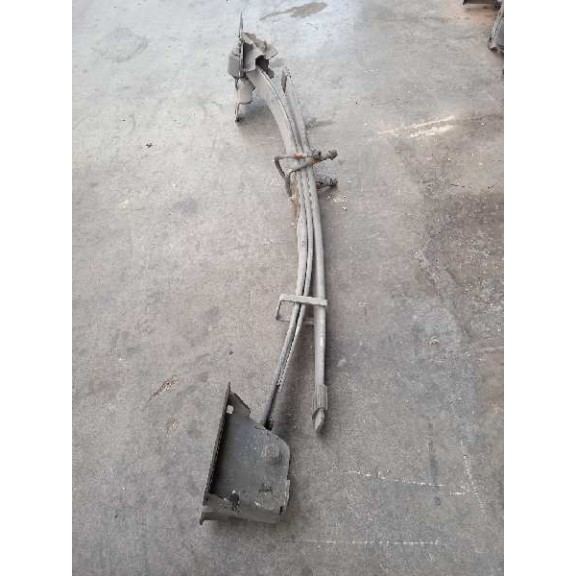 Recambio de ballesta trasera para renault master kipper doka l3h1 3,5t referencia OEM IAM SR  