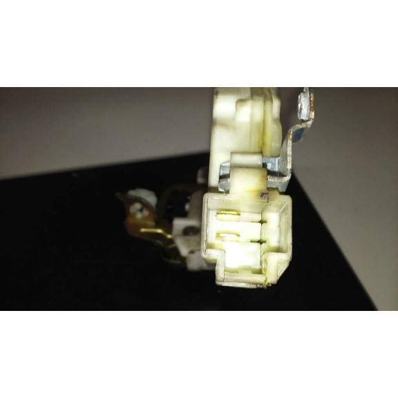 Recambio de cerradura puerta trasera derecha para nissan almera (n16/e) elegance referencia OEM IAM 82552BM760  2 PINS