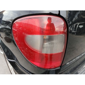 Recambio de piloto trasero izquierdo para chrysler voyager iv (rg, rs) 2.5 crd referencia OEM IAM 153671  