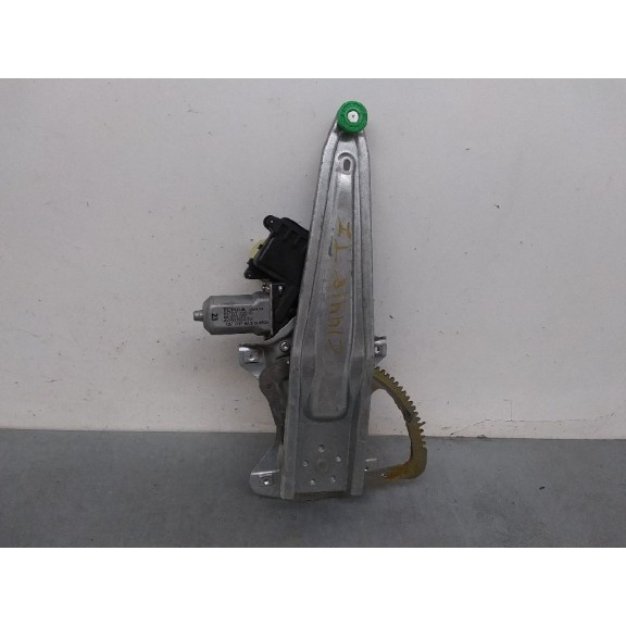 Recambio de elevalunas trasero izquierdo para toyota auris hybrid active referencia OEM IAM 8570102010 961920101 10 PINS