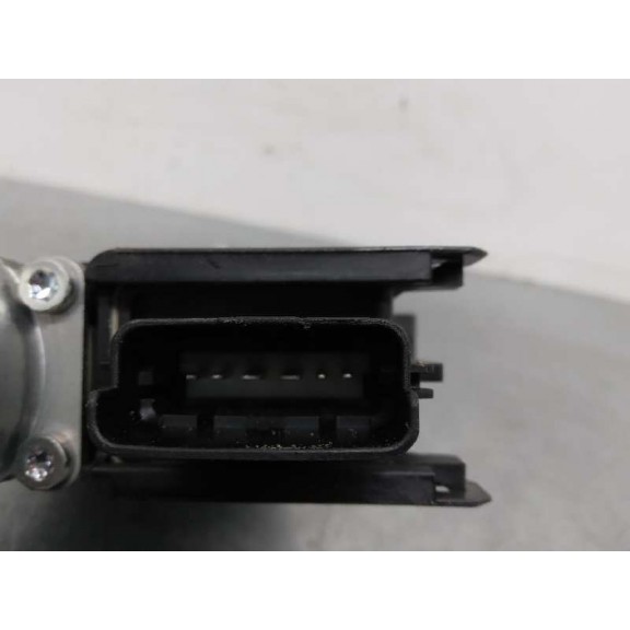 Recambio de motor elevalunas delantero izquierdo para hyundai i30 premium referencia OEM IAM F00S1A2704 1137328458 6 PINES