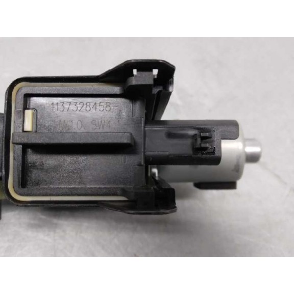 Recambio de motor elevalunas delantero izquierdo para hyundai i30 premium referencia OEM IAM F00S1A2704 1137328458 6 PINES