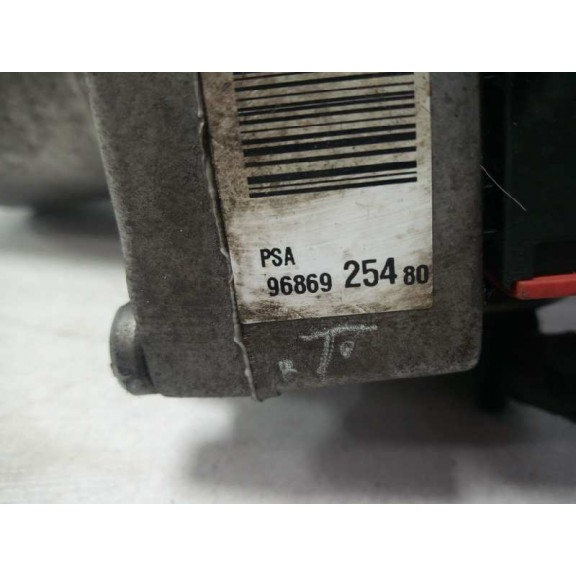 Recambio de bomba direccion para citroën c4 berlina lx referencia OEM IAM 9686925480 ELECTRICA 