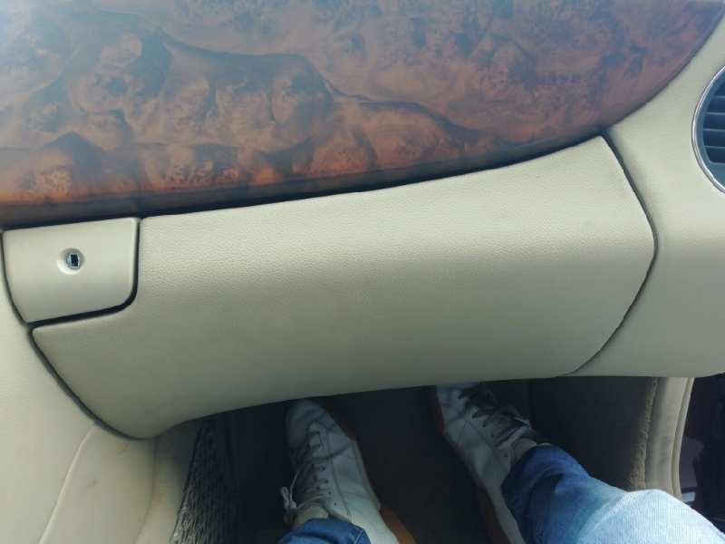 Recambio de guantera para mercedes-benz clase cls (w219) 350 cgi (219.357) referencia OEM IAM E048831021 BEIGE 