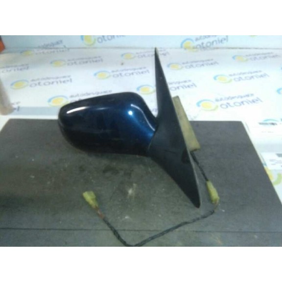 Recambio de retrovisor derecho para kia sephia gtx referencia OEM IAM  ELECTRICO 3 PIN AZUL