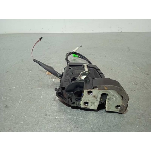Recambio de cerradura puerta trasera izquierda para toyota yaris 1.0 cat referencia OEM IAM SR 2 PINES 