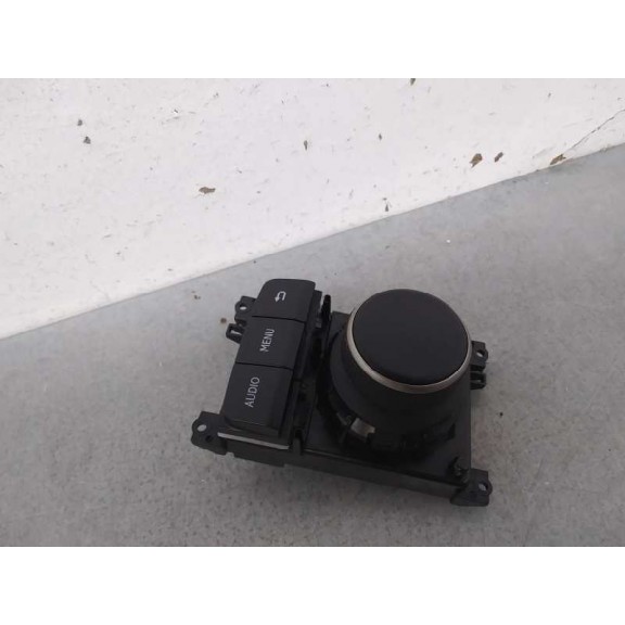 Recambio de mando multifuncion para lexus is 300h referencia OEM IAM 8478053100  