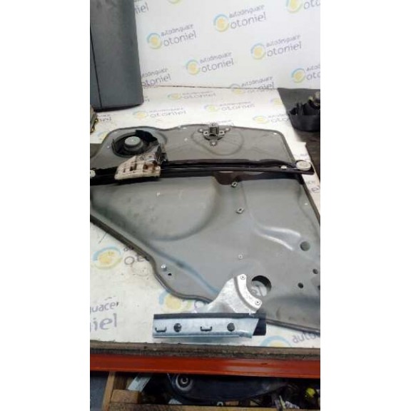 Recambio de elevalunas trasero izquierdo para mercedes-benz clase b (w245) 180 cdi (245.207) referencia OEM IAM   MANUAL