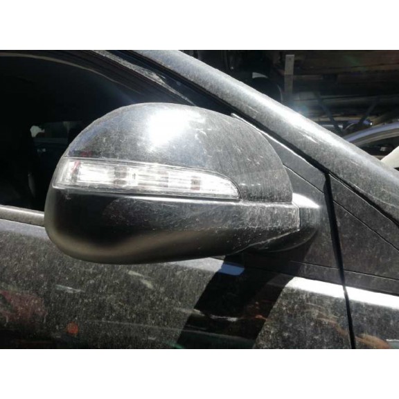 Recambio de retrovisor derecho para ssangyong korando limited 4x2 referencia OEM IAM  CON INTERMITENTE 