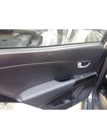 Recambio de guarnecido puerta trasera izquierda para ssangyong korando limited 4x2 referencia OEM IAM   
