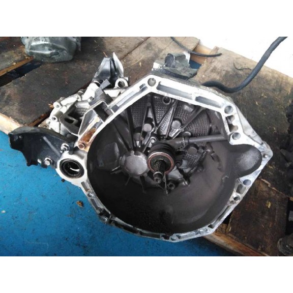 Recambio de caja cambios para renault megane iii berlina 5 p dynamique referencia OEM IAM TL4045 B 6V