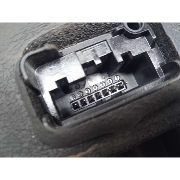 Recambio de cerradura puerta delantera derecha para volkswagen polo (6r1) advance referencia OEM IAM 5K1837016B 5K1837016D 7 PIN