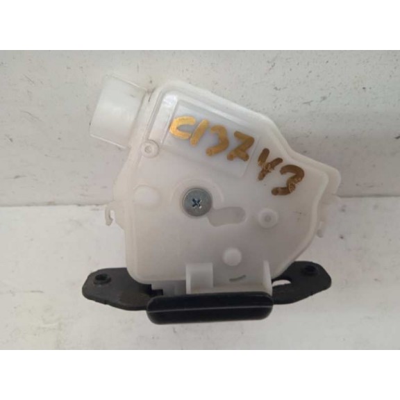 Recambio de cerradura maletero / porton para toyota auris hybrid active referencia OEM IAM 6935002090  3 PINS