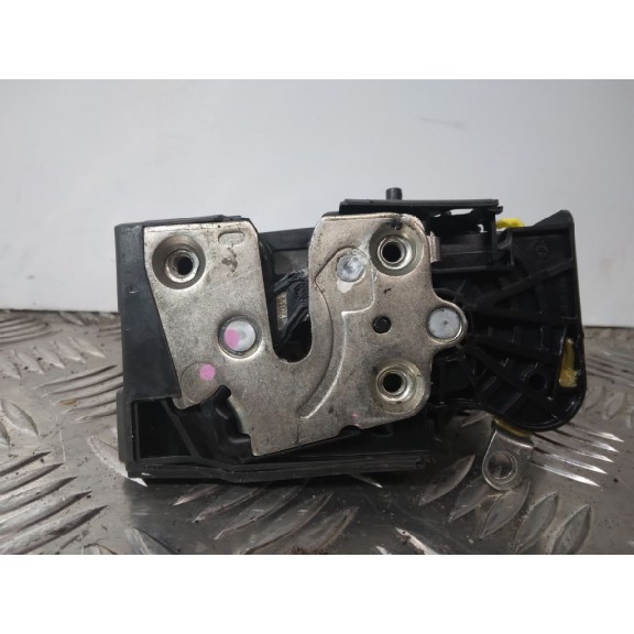 Recambio de cerradura puerta trasera izquierda para dacia sandero ambiance referencia OEM IAM 825033585RD 2 PIN 