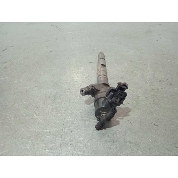 Recambio de inyector para hyundai h 1 h 1 furg.caja cerr.c. puerta referencia OEM IAM 0445110092  