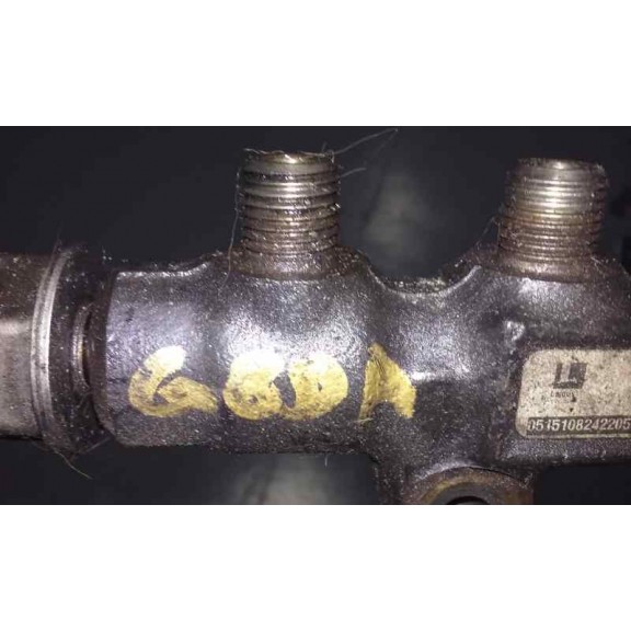 Recambio de rampa inyectora para ford focus berlina (cap) 1.6 tdci cat referencia OEM IAM 9654592680  