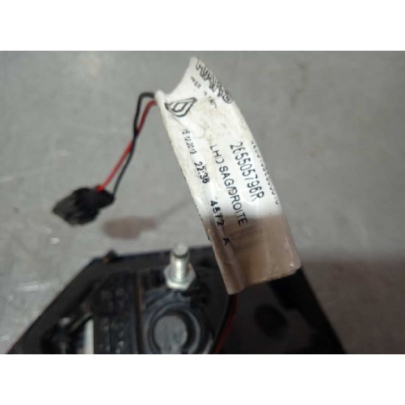 Recambio de piloto trasero derecho interior para renault clio iv 0.9 referencia OEM IAM 265505796R  