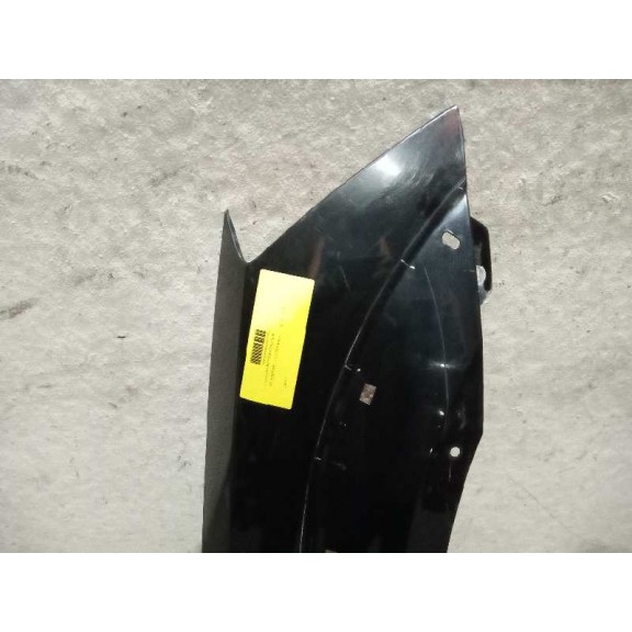 Recambio de aleta delantera derecha para kia sorento 2.5 crdi active referencia OEM IAM  NEGRO RAYADA