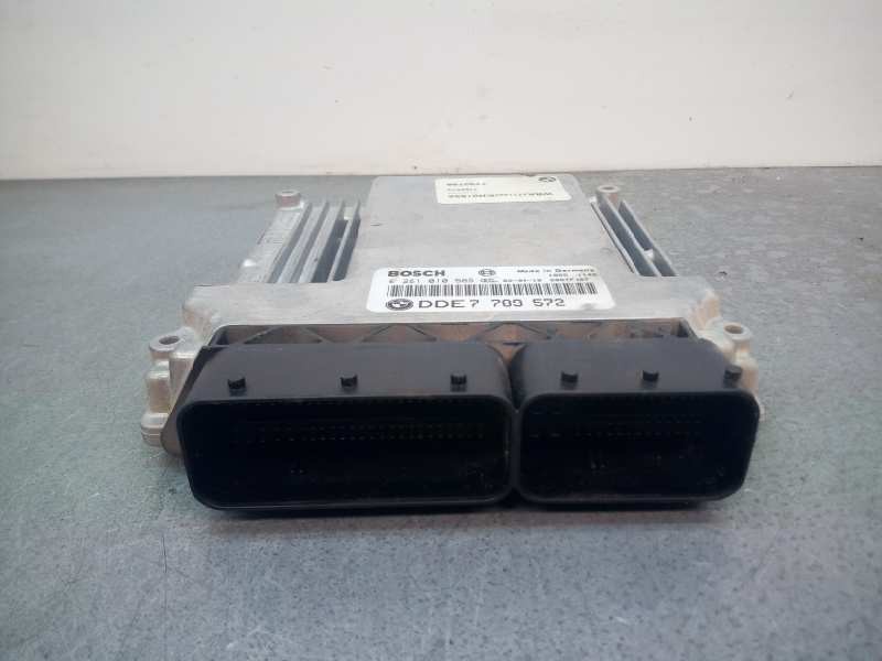 Recambio de centralita motor uce para bmw serie 3 compact (e46) 320td referencia OEM IAM 7789572 0281010565 