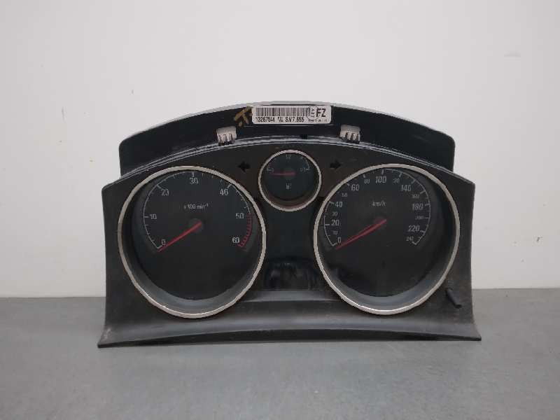 Recambio de cuadro instrumentos para opel zafira b 1.9 cdti referencia OEM IAM 13267544  