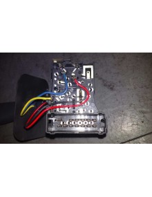Recambio de mando intermitentes para renault clio ii fase i (b/cbo) 1.2 referencia OEM IAM    2