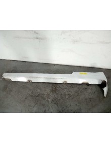 Recambio de faldon lateral para ford focus berlina (cap) ambiente (d) referencia OEM IAM  3 PUERTAS 