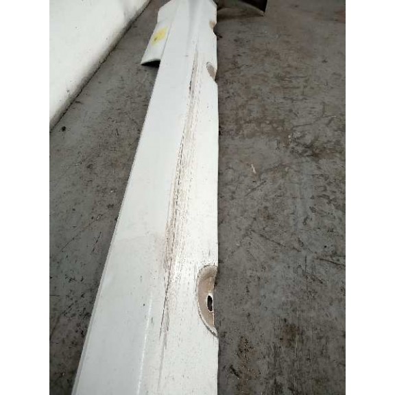 Recambio de faldon lateral para ford focus berlina (cap) ambiente (d) referencia OEM IAM  3 PUERTAS 