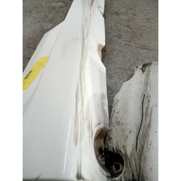 Recambio de faldon lateral para ford focus berlina (cap) ambiente (d) referencia OEM IAM  3 PUERTAS 