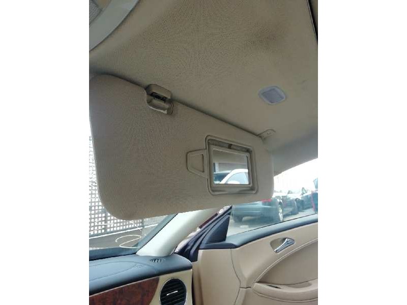 Recambio de parasol derecho para mercedes-benz clase cls (w219) 350 cgi (219.357) referencia OEM IAM A2038179020 SIN TAPA 