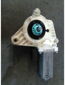 Recambio de motor elevalunas delantero izquierdo para mercedes-benz clase b (w245) 180 cdi (245.207) referencia OEM IAM A1698204
