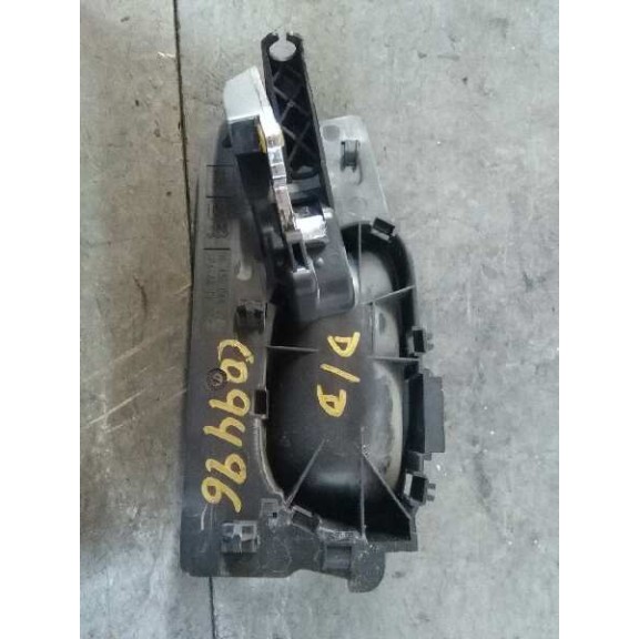 Recambio de maneta interior delantera derecha para peugeot 307 (s1) xr clim referencia OEM IAM   