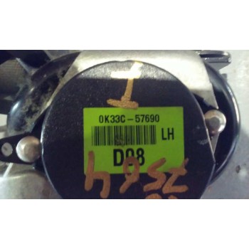 Recambio de pretensor airbag derecho para kia rio ls berlina (5-ptas.) referencia OEM IAM 0K33C57690 CINTURON GRIS