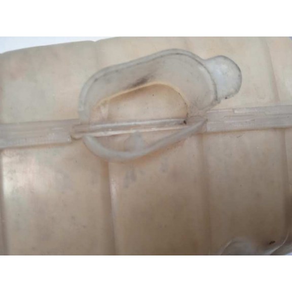 Recambio de deposito expansion para renault megane ii coupe/cabrio 1.6 16v referencia OEM IAM 8200262036  