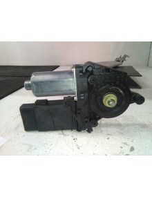 Recambio de motor elevalunas delantero derecho para volkswagen passat berlina (3b3) highline 4motion referencia OEM IAM   
