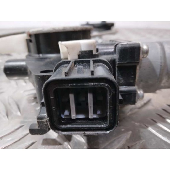 Recambio de elevalunas trasero derecho para subaru impreza g12 classic referencia OEM IAM  2 PINES 