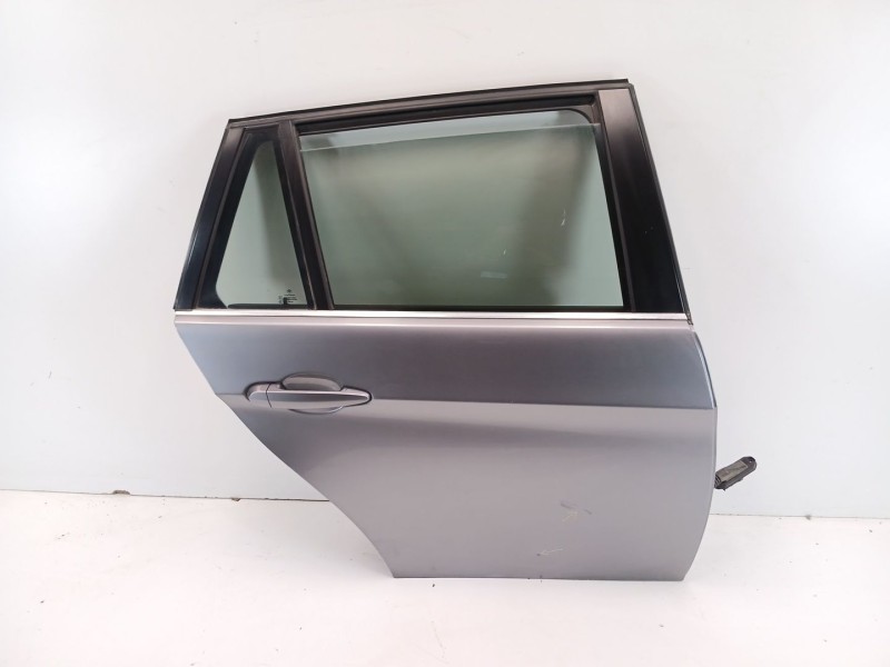 Recambio de puerta trasera derecha para bmw 3 touring (e91) 320 d referencia OEM IAM 41009628752  