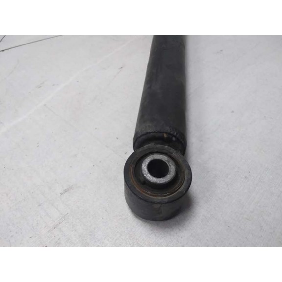 Recambio de amortiguador trasero derecho para mg zs luxury referencia OEM IAM 10825265  