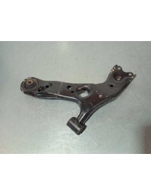 Recambio de brazo suspension inferior delantero derecho para toyota auris hybrid active referencia OEM IAM SR   2