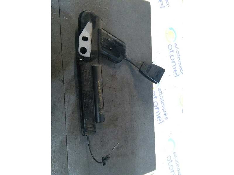 Recambio de pretensor airbag derecho para bmw serie 3 berlina (e36) 325td referencia OEM IAM 8164931S ENGANCHE 