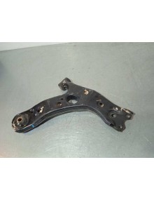 Recambio de brazo suspension inferior delantero izquierdo para toyota auris hybrid active referencia OEM IAM SR   2