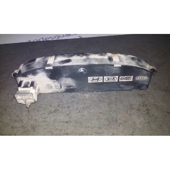 Recambio de display para kia cerato 2.0 turbodiesel cat referencia OEM IAM 945002F100  