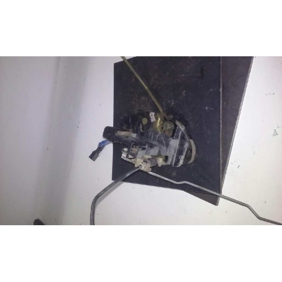 Recambio de cerradura puerta delantera derecha para kia carnival ii 2.9 cdri ex referencia OEM IAM   2 PINS