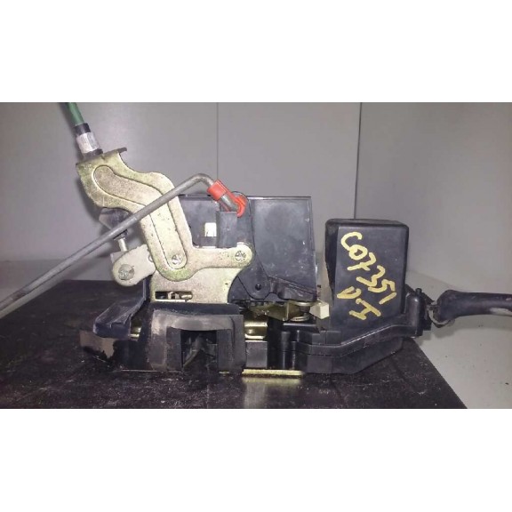 Recambio de cerradura puerta delantera izquierda para kia carnival ii 2.9 cdri ex referencia OEM IAM   4 PINS