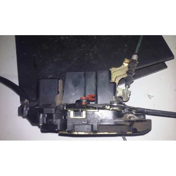 Recambio de cerradura puerta delantera izquierda para kia carnival ii 2.9 cdri ex referencia OEM IAM   4 PINS