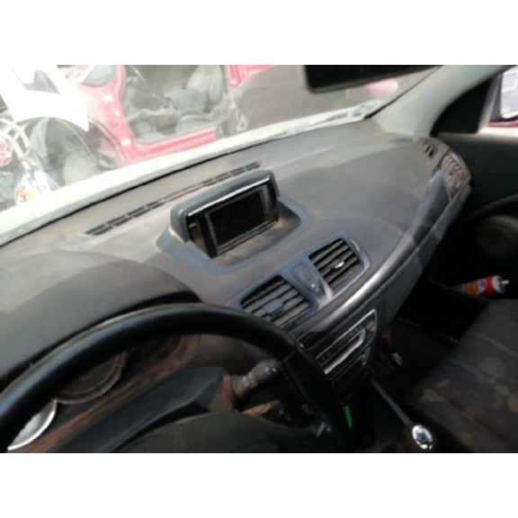 Recambio de salpicadero para renault megane iii sport tourer 1.5 dci diesel fap referencia OEM IAM   