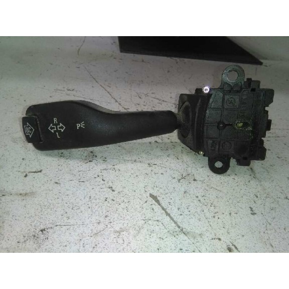 Recambio de mando intermitentes para bmw serie 7 (e38) 3.0 24v turbodiesel cat referencia OEM IAM 8363668K  