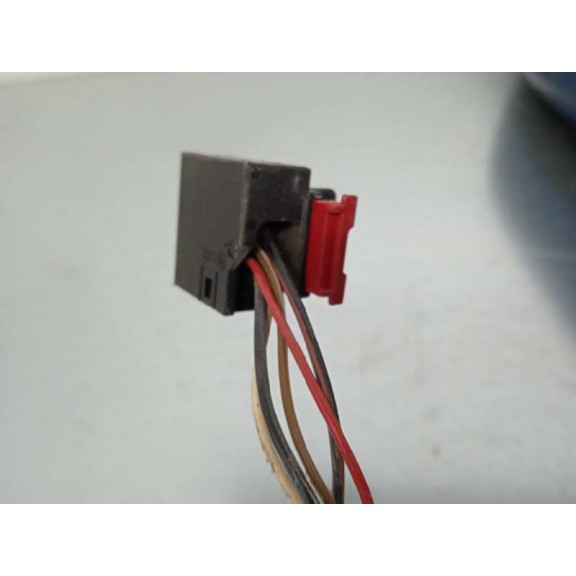 Recambio de retrovisor derecho para audi a3 (8p) 2.0 tdi referencia OEM IAM  AZUL 5 CABLES