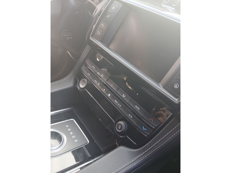 Recambio de mando climatizador para jaguar f-pace (x761) 2.0 td4 awd referencia OEM IAM   