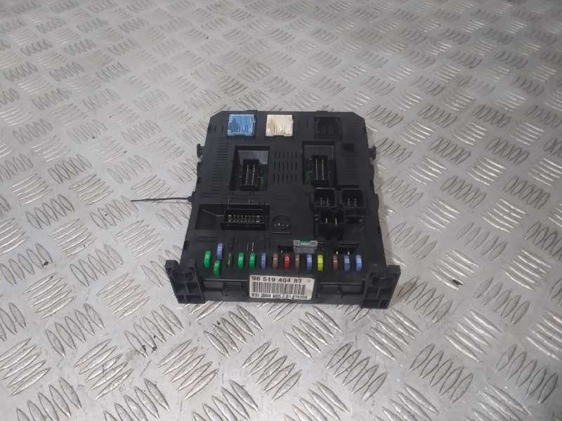 Recambio de centralita bsi para citroën c4 coupe vtr plus referencia OEM IAM 9661940480 BSI2004H05 